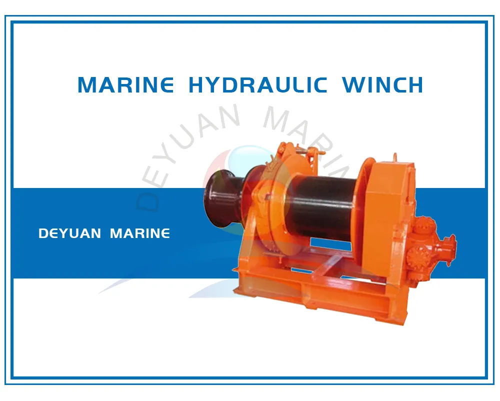 Un petit treuil d'amarrage hydraulique de type tambour pour bateau